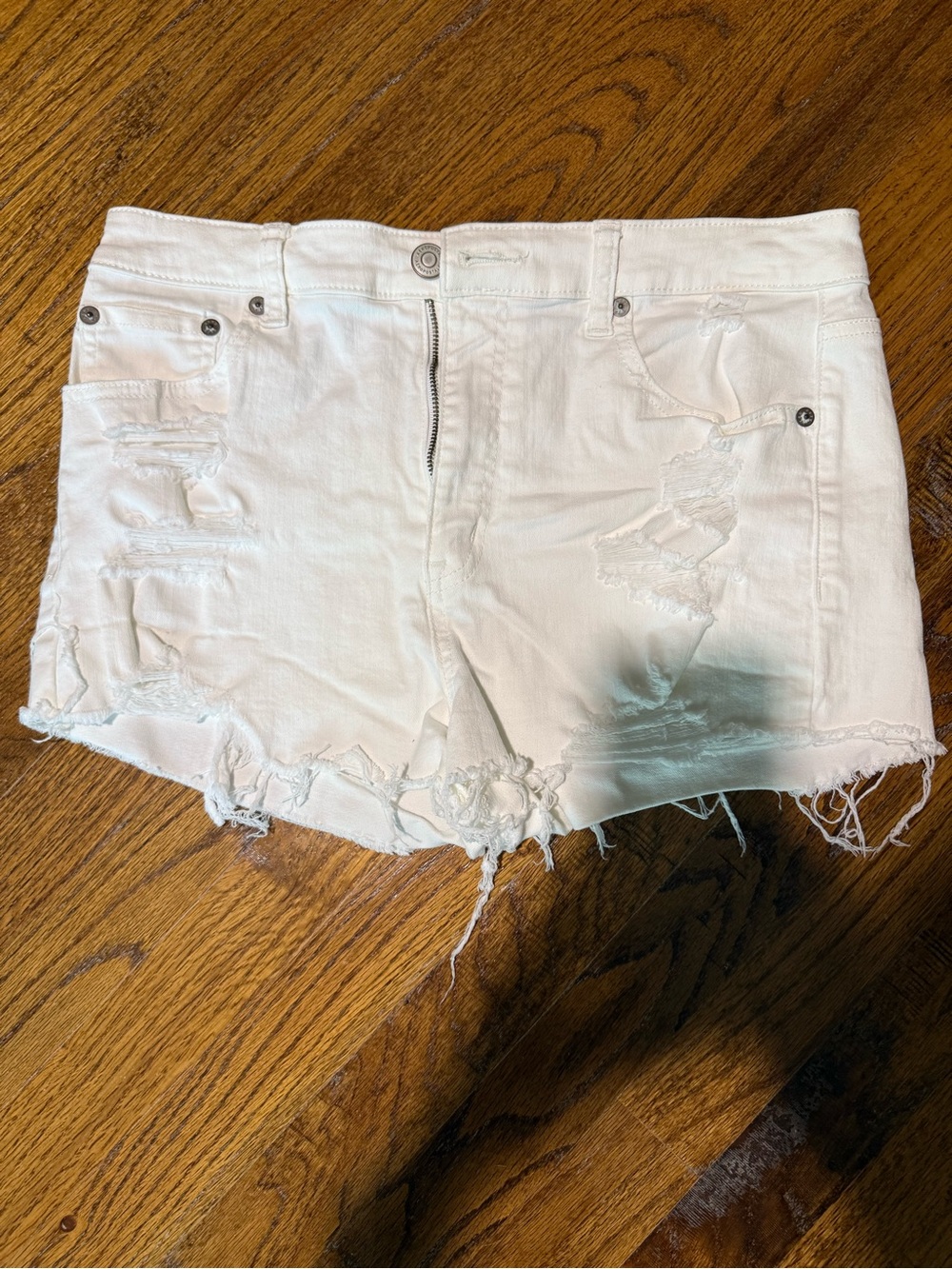 Aeropostale White Distressed Women's Denim Shorts